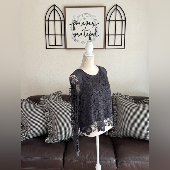 Free People Sweater Womens Size S Dark Grey Lace Sleeve Open Back Artsy Boho - Picture 14 of 15